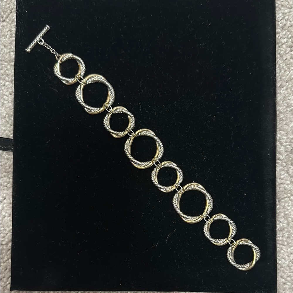 Imitation David Yurman two tone toggle bracelet.